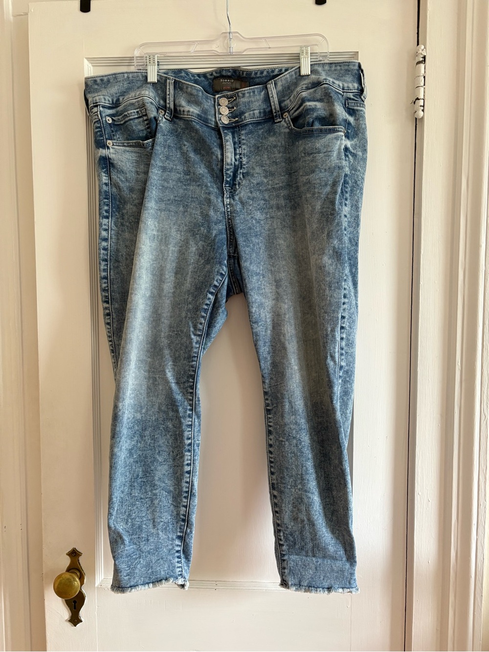BOGO torrid Light Blue Slim Straight Jeans